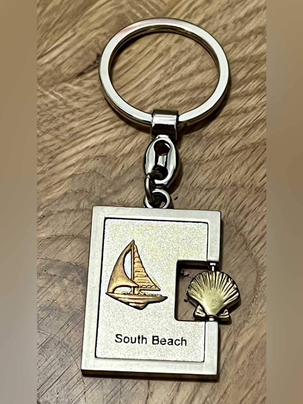 South Beach Miami Key Chain Vintage 1990’s Y2K Dolphin Sailboat Seashell Spinner